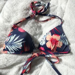 Push up pink bathing suit